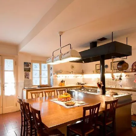 Villa Sleeps 18 Pool Air Con Wifi Annone di Brianza