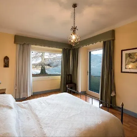 Sleeps 18 Pool Air Con Wifi * Annone di Brianza